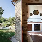 Vila Iris With Swimming Pool