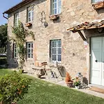 Vila Iris With Swimming Pool