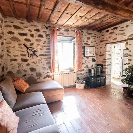 Villa Iris With Swimming Pool Capannori