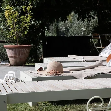 Iris With Swimming Pool Villa